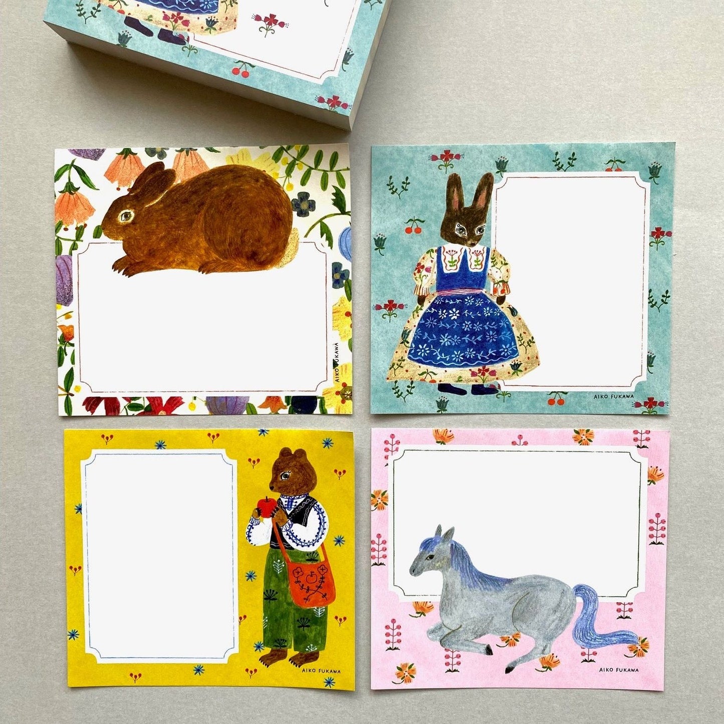 Cozyca Products x Aiko Fukawa Block Memo Pad - Flower and Animals