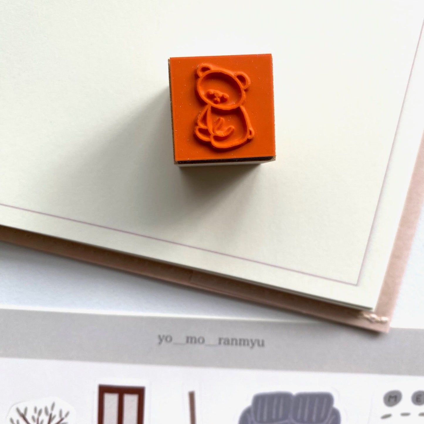 Ranmyu Rubber Stamp - Sitting Bear