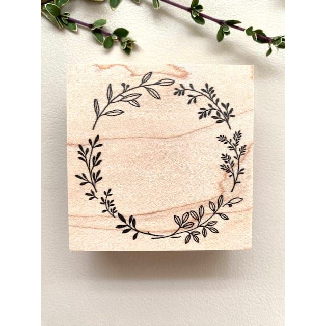 Hutte Paper Works Rubber Stamp – Leaf Wreath (large)