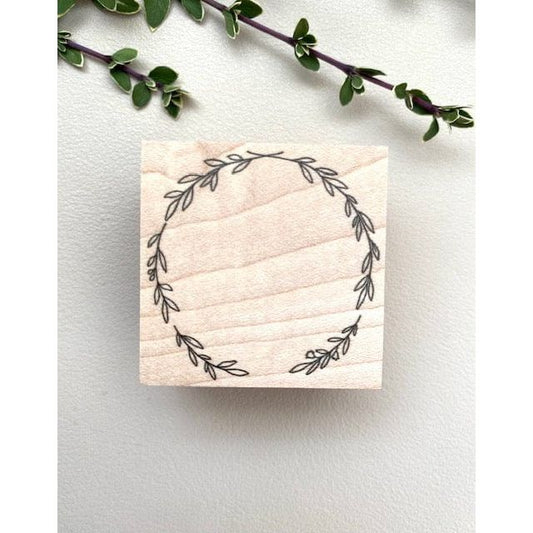 Hutte Paper Works Rubber Stamp – Leaf Wreath (small)