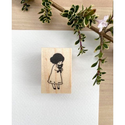 MA7stamp Rubber Stamp - Little Hana Loves Her Bear