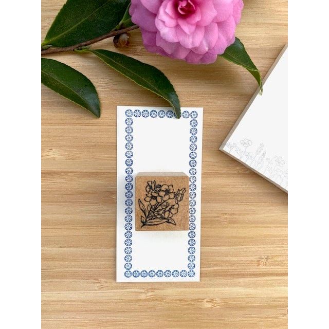 Sirusu Rubber Stamp – Christmas Rose